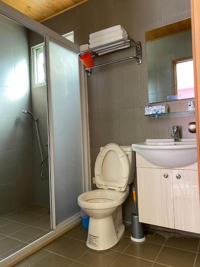 J House 拉法民宿 T'ai-tung Exteriör bild